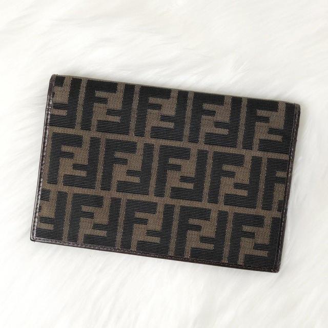 FENDI フェンディ 長財布 二つ折り財布 ズッカ柄 キャンバス レザー < ブランド FENDI フェンディ 長財布 二つ折り財布 ズッカ柄 キャンバス レザー < ブランドの