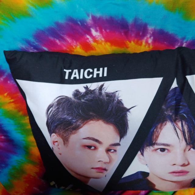 NIK□ニック□ロングクッション□ロング枕□ < タレントグッズ  NIK□ニック□ロングクッション□ロング枕□ < タレントグッズの