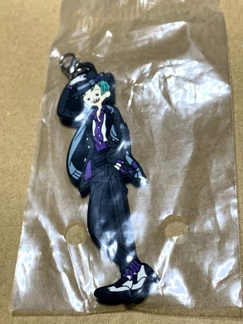 ツイステッドワンダーランド ラバーキーチェーンセット A < アニメ/コミック/キャラクター  ツイステッドワンダーランド ラバーキーチェーンセット A < アニメ/コミック/キャラクターの