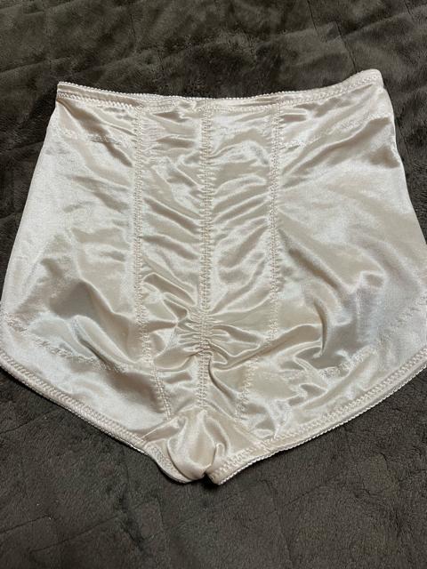 ^Xi@ߗށ@܂ƂOK z[N[jOς݁@K[h@TCY76 S[h