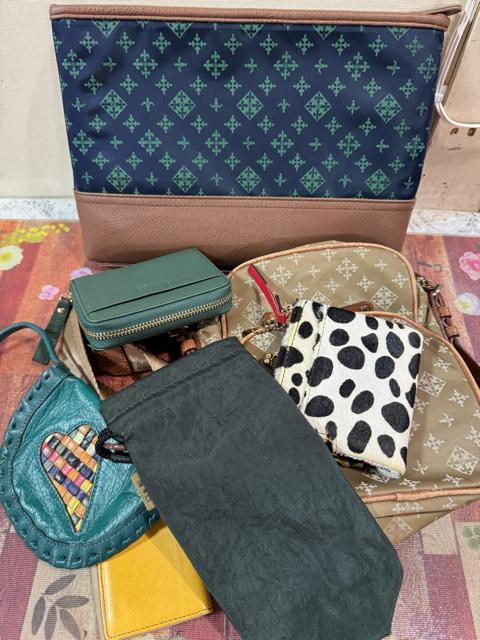 ӂ߂ārussetEIBIZAE}[KbgnEG̑zEEvi7_܂Ƃߔ聚1000~X^[g