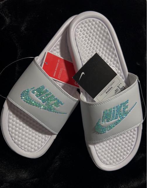 ベナッシ NIKE ナイキ サンダル ルームシューズ スリッパ ギャル 靴 < 女性ファッション ベナッシ NIKE ナイキ サンダル ルームシューズ スリッパ ギャル 靴 < 女性ファッションの