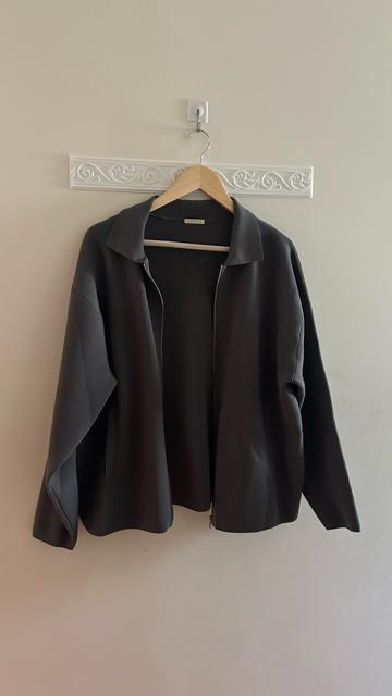 GU W[[@Y@~mutWbvZ[^[@@WbvAbv@O[@L  uh 