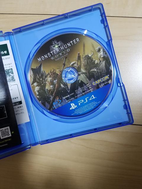  X^[n^[[h PS4  Q[{/\tg 