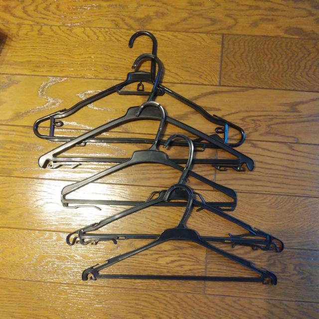 ハンガー5本セット < インテリア/ライフ  ハンガー5本セット  < インテリア/ライフの