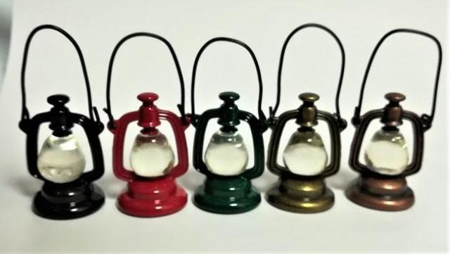 ミニチュア★ランタン★ランプ★イエローゴールド★リカちゃんにピッタリ♪ドールハウスに★色違い5色ございます★ < おもちゃ  ミニチュア★ランタン★ランプ★イエローゴールド★リカちゃんにピッタリ♪ドールハウスに★色違い5色ございます★ < おもちゃの