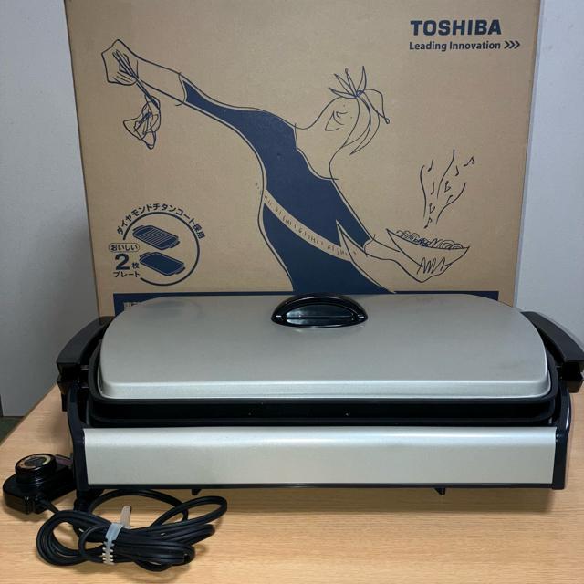 東芝ホットプレート HGK-10WK シャンパンゴールド < インテリア/ライフ 東芝ホットプレート HGK-10WK シャンパンゴールド < インテリア/ライフの