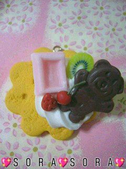 スイーツアクセ♪クッキー ストロベリーチョコ&くまチョコ ホイップ < 女性ファッション  スイーツアクセ♪クッキー ストロベリーチョコ&くまチョコ ホイップ  < 女性ファッションの