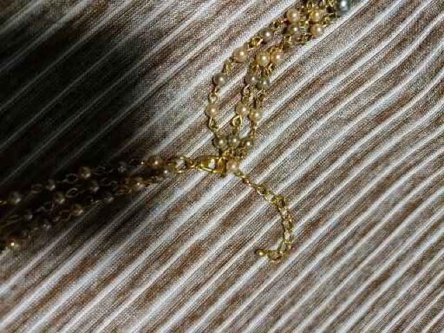 パール ネックレス 3連 新品 < 女性アクセサリー/時計  パール ネックレス 3連 新品 < 女性アクセサリー/時計の