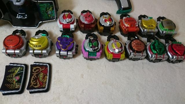 仮面ライダー鎧武!変身ベルトセット! < おもちゃ  仮面ライダー鎧武!変身ベルトセット! < おもちゃの