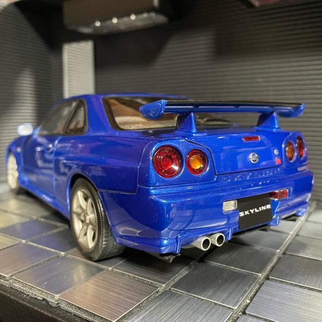 オートアート 1/18 ニッサン スカイライン R34 ブルー < ホビー  オートアート 1/18 ニッサン スカイライン R34 ブルー < ホビーの