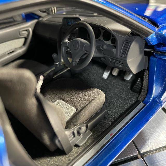 オートアート 1/18 ニッサン スカイライン R34 ブルー < ホビー  オートアート 1/18 ニッサン スカイライン R34 ブルー < ホビーの