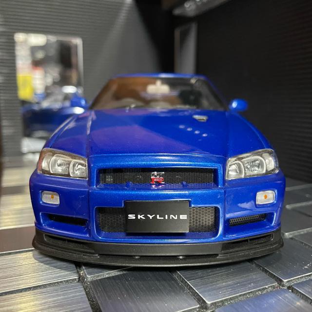 オートアート 1/18 ニッサン スカイライン R34 ブルー < ホビー  オートアート 1/18 ニッサン スカイライン R34 ブルー < ホビーの