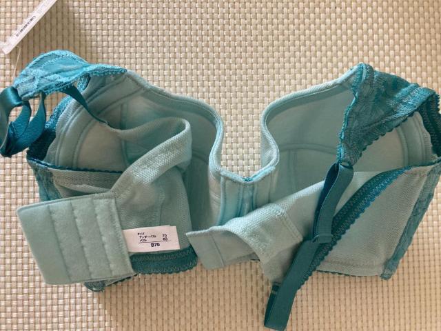 ゆうパック送料無料 ★ 新品未使用 B70 マルコ MRK プレアンデ フルカップショートブラジャー ブルーグリーン < 女性ファッション ゆうパック送料無料 ★ 新品未使用 B70 マルコ MRK プレアンデ フルカップショートブラジャー ブルーグリーン < 女性ファッションの