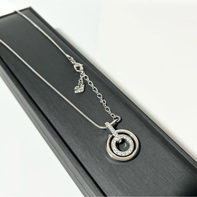 美品 SWAROVSKI スワロフスキー クリスタル ラインストーン ネックレス < ブランド  美品 SWAROVSKI スワロフスキー クリスタル ラインストーン ネックレス < ブランドの