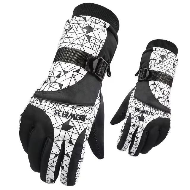 �����X890�~�������Y�p�g�����X�L�[�O���[�u�A����̓~�p���C�j���O�t���A�X�L�[�A�X�P�[�g�{�[�h�A�L�����v�Ɂ@�����\�ȃ��X�g�o���h �� �j���t�@�b�V������ 