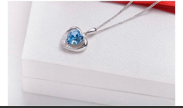 売り切れ御免!サファイア風 ハワイアンジュエリー ネックレス < 女性アクセサリー/時計 売り切れ御免!サファイア風 ハワイアンジュエリー ネックレス < 女性アクセサリー/時計の