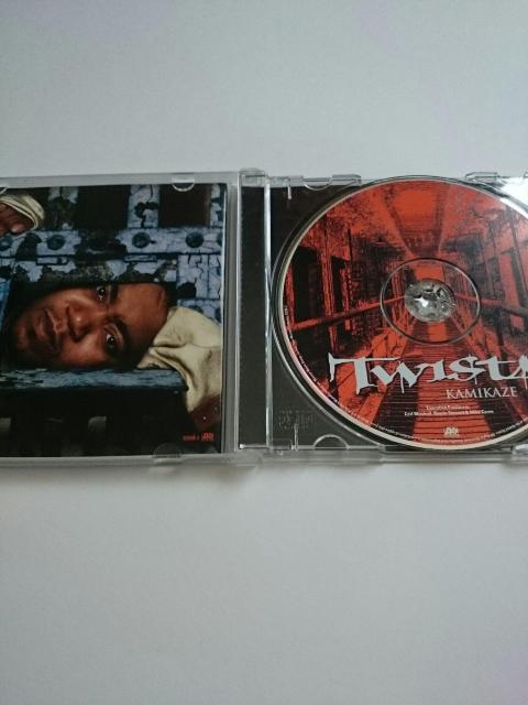 TWISTA gDCX^ wKAMIKAZEx AՁ  CD/DVD/rfI 