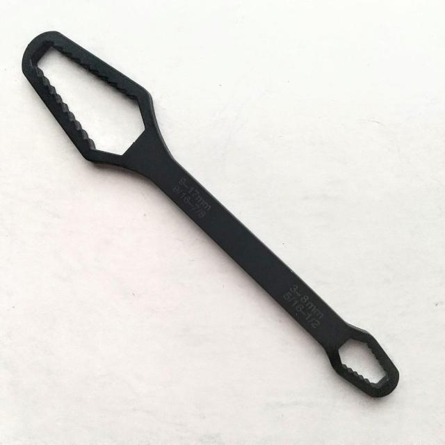 自在レンチ 3ミリ〜17ミリ フリーレンチ L150 全長 約15センチ 黒色 < 自動車/バイク 自在レンチ 3ミリ〜17ミリ フリーレンチ L150 全長 約15センチ 黒色 < 自動車/バイク