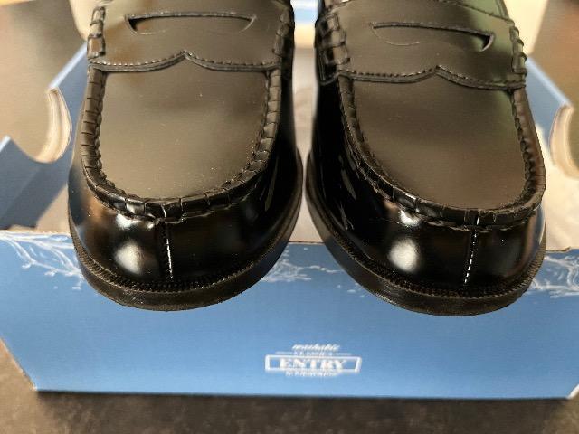 G.T HAWKINS 洗えるローファー黒 22.5cm < キッズ/ベビー G.T HAWKINS 洗えるローファー黒 22.5cm < キッズ/ベビーの