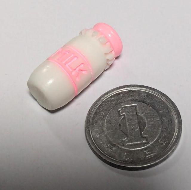 ミニチュア★牛乳瓶B★ピンク★ミルク★MILK★色違いあります♪ドールハウスに★ < おもちゃ  ミニチュア★牛乳瓶B★ピンク★ミルク★MILK★色違いあります♪ドールハウスに★ < おもちゃの