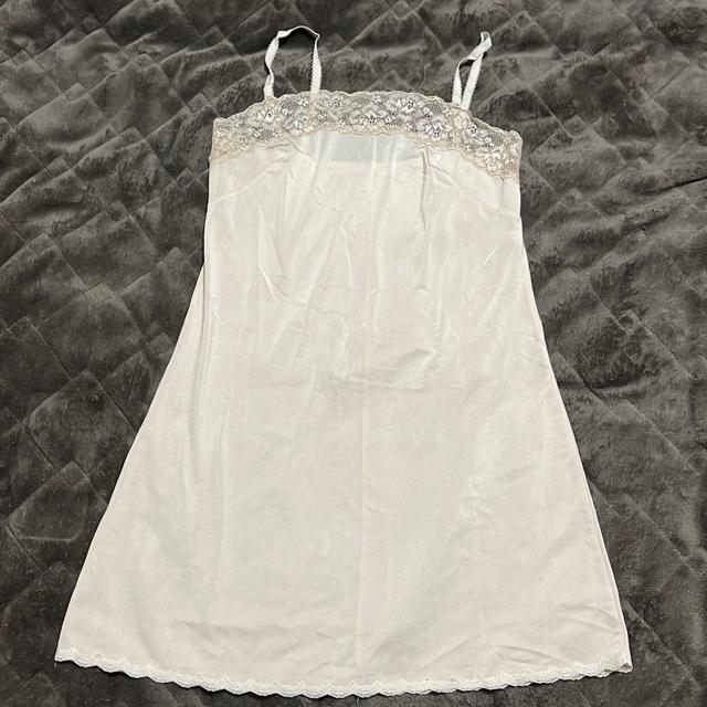 ☆☆タンス整理品 衣類 おまとめOK ホームクリーニング済み スリップ ゴールドベージュ 80-80 < 女性ファッション  ☆☆タンス整理品 衣類 おまとめOK ホームクリーニング済み スリップ ゴールドベージュ 80-80  < 女性ファッションの