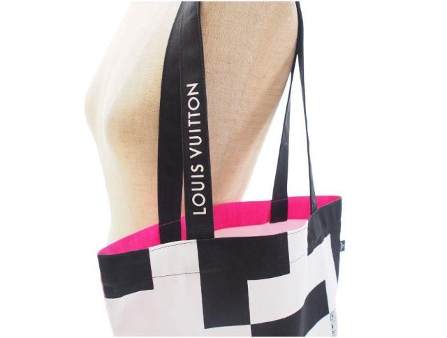 CBg mxeB #SEELV g[gobO TOKYO 2022 ʃfUC LOUIS VUITTONyKiz  uh 