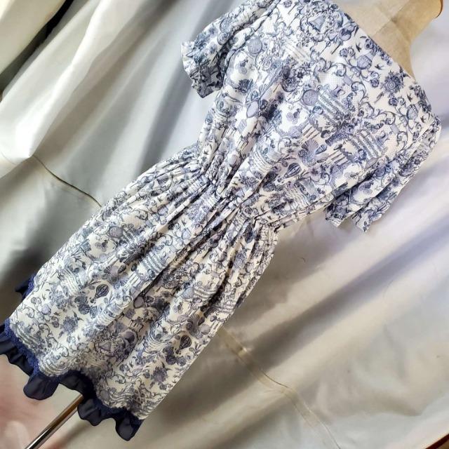 込み★697★アクシーズファム★柄ワンピース★M★ < ブランド 込み★697★アクシーズファム★柄ワンピース★M★ < ブランドの