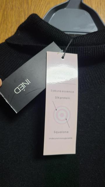 イネドINED昨季新品黒ウール混半袖タートルネックニット大きいサイズ13号12号LLXLジャケットインナーセーター定番薄手ニット < ブランド イネドINED昨季新品黒ウール混半袖タートルネックニット大きいサイズ13号12号LLXLジャケットインナーセーター定番薄手ニット < ブランドの