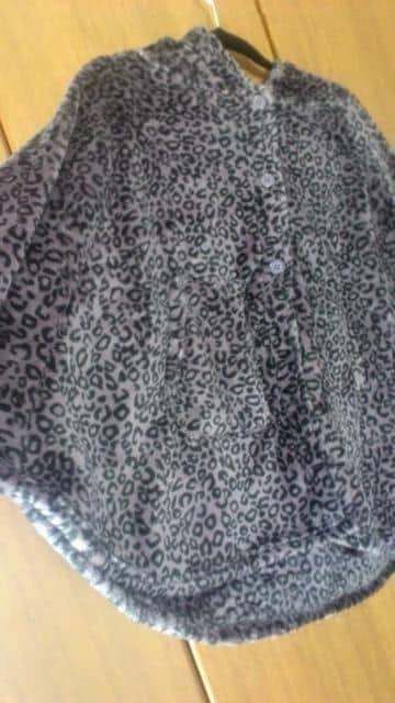 フリーサイズ!新品!軽く暖か!ふわもこフリースポンチョ豹柄 < 女性ファッション  フリーサイズ!新品!軽く暖か!ふわもこフリースポンチョ豹柄 < 女性ファッションの