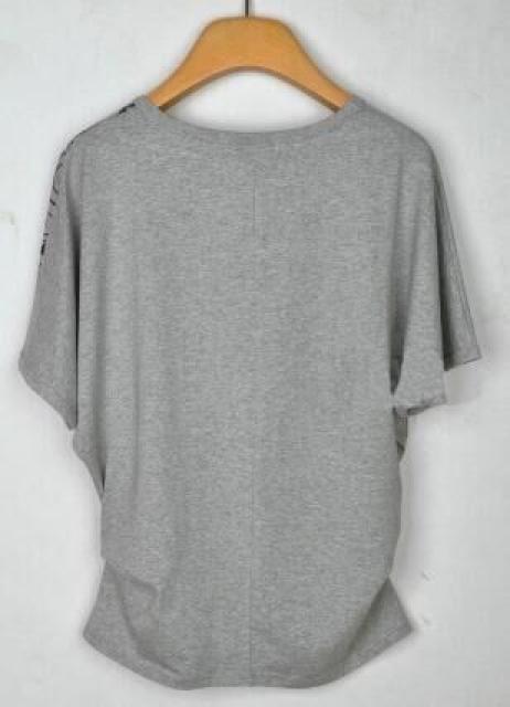 1�_�̂ݓ��ʒ񋟉��i790�~�����l�C�v�����gT�V���c�@�O���[�w�k