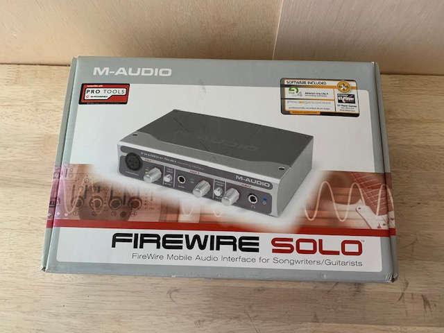 M-AUDIO FIREWIRE SOLO 中古品 < ホビー  M-AUDIO FIREWIRE SOLO 中古品  < ホビーの