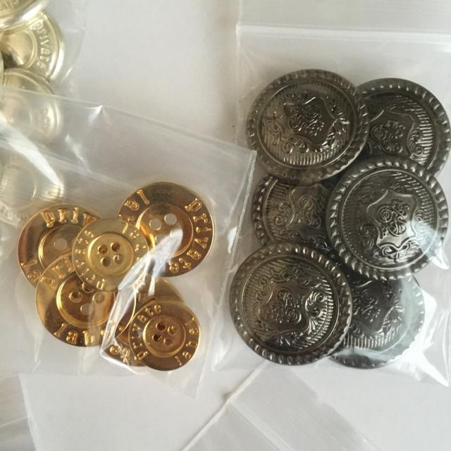 ボタンまとめ売り デザイナーズブランド < ペット/手芸/園芸 ボタンまとめ売り デザイナーズブランド < ペット/手芸/園芸の