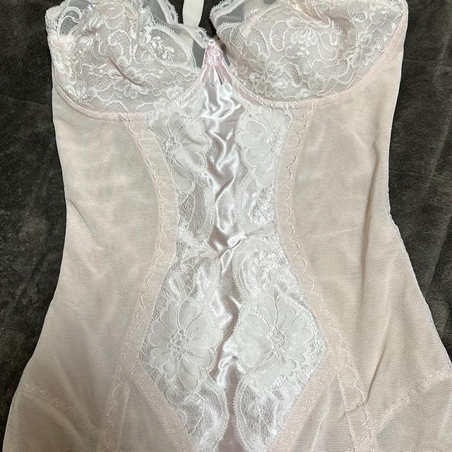 ^Xi@ߗށ@܂ƂOK z[N[jOς݁@{fBX[c@sN@E75L  t@bV 