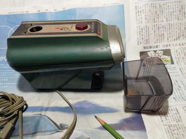 ♪東芝電動鉛筆削り ps-51 エスパー 欠品ががありますが削れます。 < インテリア/ライフ  ♪東芝電動鉛筆削り ps-51 エスパー 欠品ががありますが削れます。 < インテリア/ライフの