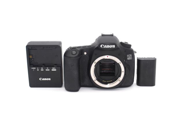 tj^[ȂBe\Canon 60D {fB   Ɠd/AV 