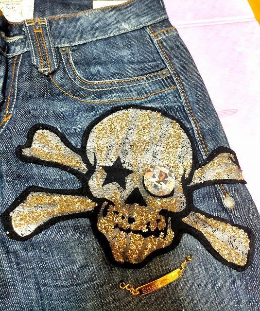 ◆タヴァニティソー TAVERNITI SO ジーンズ 26 スカル ラメ 未使用品 < 女性ファッション ◆タヴァニティソー TAVERNITI SO ジーンズ 26 スカル ラメ 未使用品 < 女性ファッションの