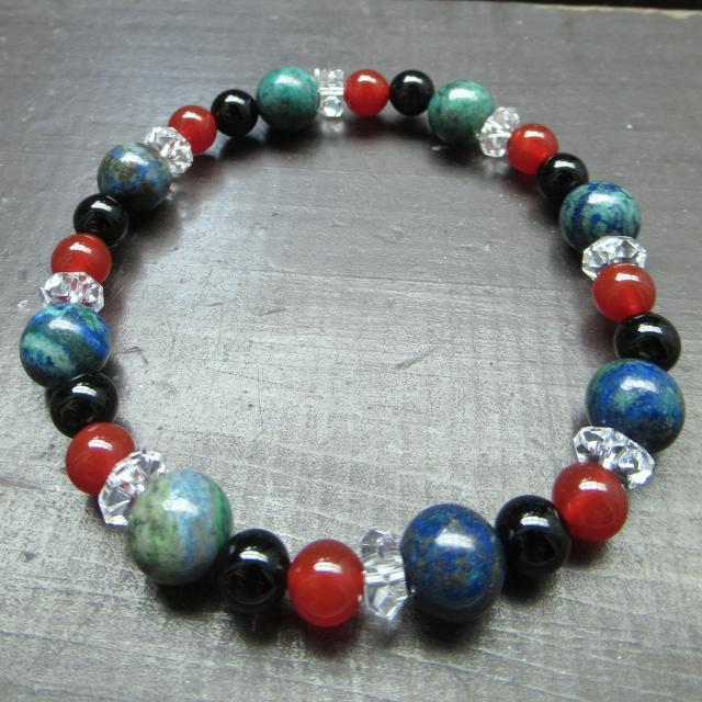 アズロマラカイトxオニキスxカーネリアンブレスレット < 女性アクセサリー/時計 アズロマラカイトxオニキスxカーネリアンブレスレット < 女性アクセサリー/時計の