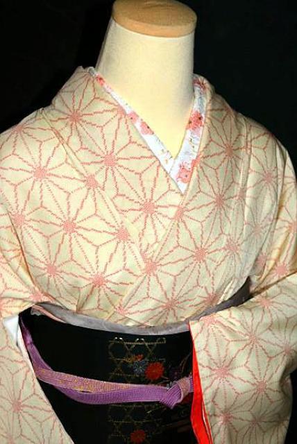 小紋 中古 最高級 未使用品 麻の葉 身丈164.5cm 裄丈67cm Y2912 < 女性ファッション  小紋 中古 最高級 未使用品 麻の葉 身丈164.5cm 裄丈67cm Y2912 < 女性ファッションの