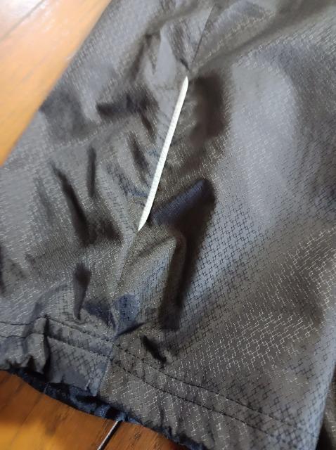 ルコックスポルティフ★シャカシャカパンツ★新品同様★美脚足長効果大★ < 女性ファッション  ルコックスポルティフ★シャカシャカパンツ★新品同様★美脚足長効果大★ < 女性ファッションの