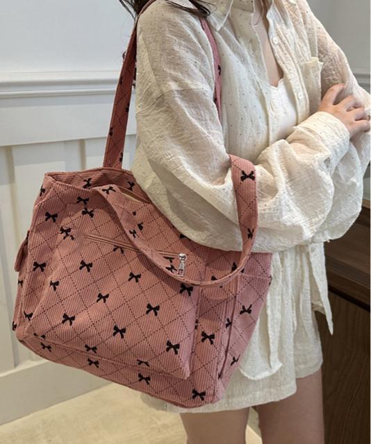 送料無料 新品 コーデュロイ マルチポケットトートバッグ < 女性ファッション  送料無料 新品 コーデュロイ マルチポケットトートバッグ < 女性ファッションの