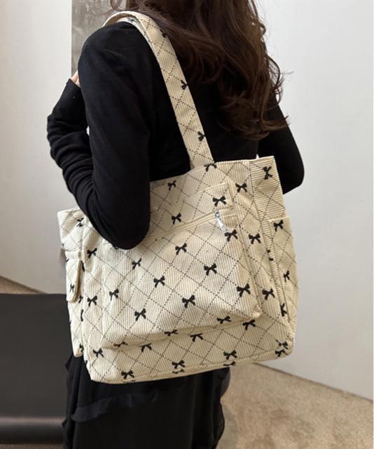 送料無料 新品 コーデュロイ マルチポケットトートバッグ < 女性ファッション  送料無料 新品 コーデュロイ マルチポケットトートバッグ < 女性ファッションの