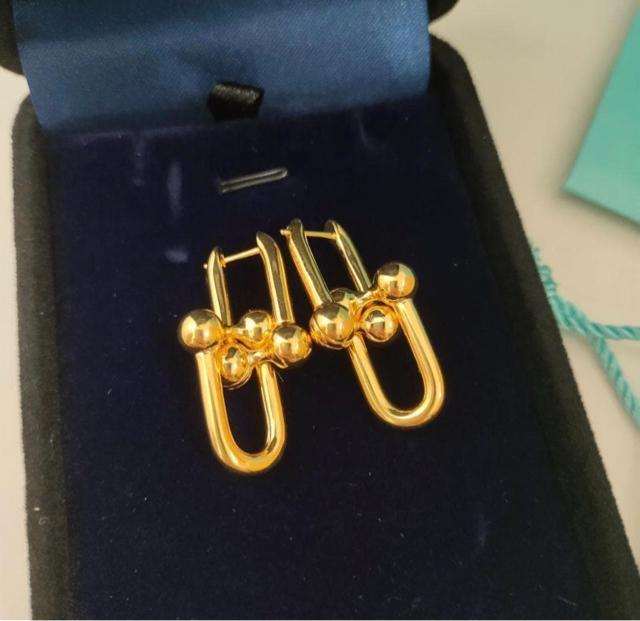 Tiffany&co ハードウェアピアス ゴールド < ブランド Tiffany&co ハードウェアピアス ゴールド < ブランドの