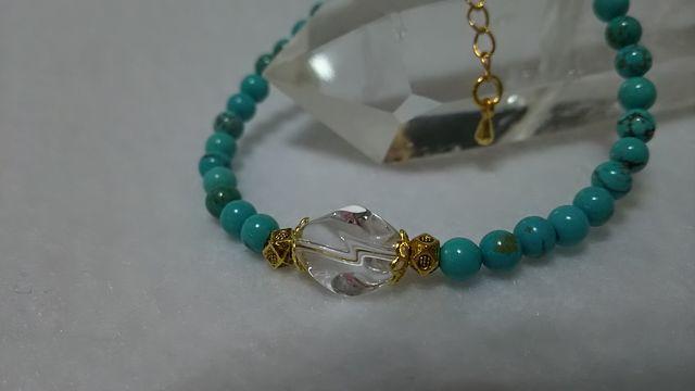☆handmade天然石ブレス☆水晶&マグネサイトターコイズ☆ < 女性アクセサリー/時計  ☆handmade天然石ブレス☆水晶&マグネサイトターコイズ☆ < 女性アクセサリー/時計の