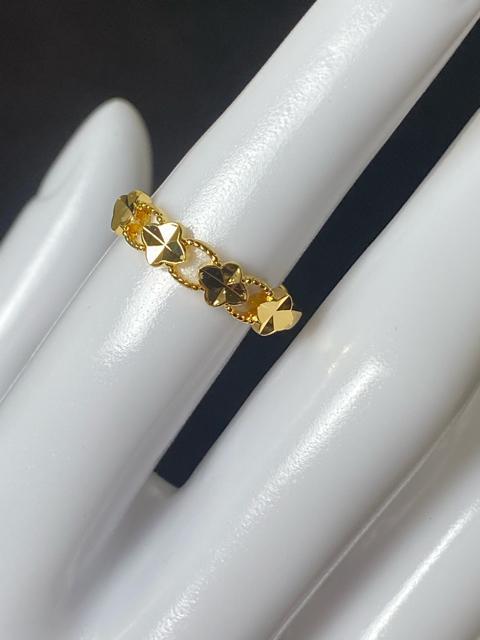 【美品】赤金 ゴールド クローバーリング 地金 華奢 デザインリング 地金 赤金 四つ葉 < 女性ファッション 【美品】赤金 ゴールド クローバーリング 地金 華奢 デザインリング 地金 赤金 四つ葉 < 女性ファッションの