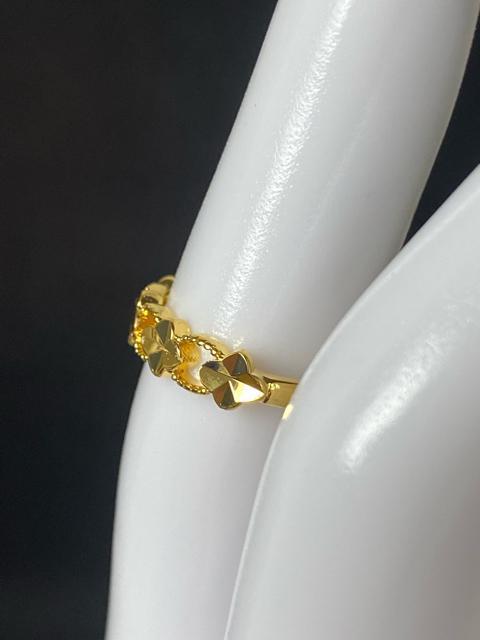 【美品】赤金 ゴールド クローバーリング 地金 華奢 デザインリング 地金 赤金 四つ葉 < 女性ファッション 【美品】赤金 ゴールド クローバーリング 地金 華奢 デザインリング 地金 赤金 四つ葉 < 女性ファッションの