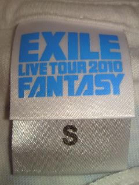EXILE エグザイル ライブ コンサート ツアー 2010 FANTASY Tシャツ ホワイト Sサイズ 鋲 < タレントグッズ  EXILE エグザイル ライブ コンサート ツアー 2010 FANTASY Tシャツ ホワイト Sサイズ 鋲 < タレントグッズの