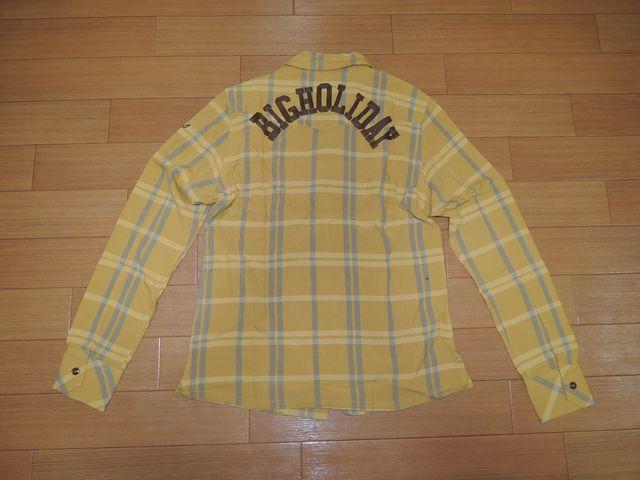 新品TMT背ロゴ開襟チェックシャツMマ刺繍ステッチBIG HOLIDAY < ブランド 新品TMT背ロゴ開襟チェックシャツMマ刺繍ステッチBIG HOLIDAY < ブランドの