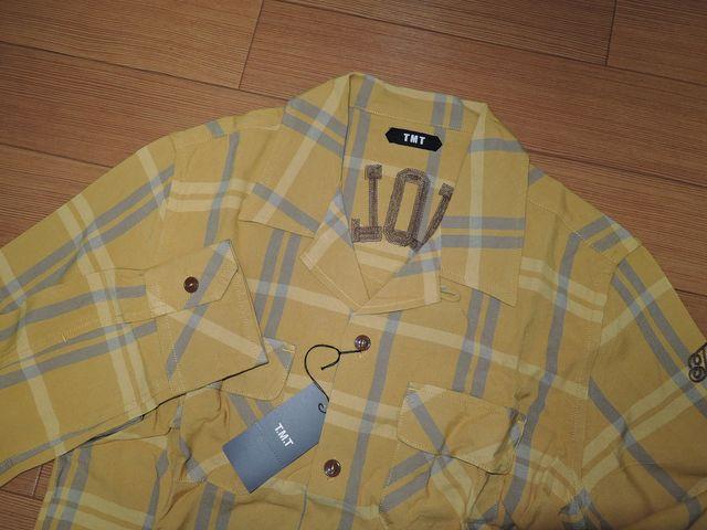 新品TMT背ロゴ開襟チェックシャツMマ刺繍ステッチBIG HOLIDAY < ブランド 新品TMT背ロゴ開襟チェックシャツMマ刺繍ステッチBIG HOLIDAY < ブランドの