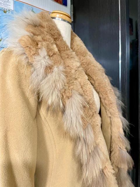 ファーコート  オシャレ アンゴラコート 一度着用 美品 < 女性ファッション  ファーコート  オシャレ アンゴラコート 一度着用 美品 < 女性ファッションの